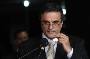 Corrupção e crime organizado estão entre os desafios de Cardozo
