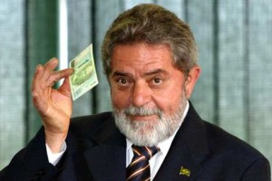 novas_cedulas_do_real_03fev2010_lula_465
