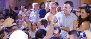 aecio-encontro-com-prefeitos-e-caminhada-pela-galeria-espirito-santo-igo-estrela13-1-780x340