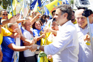 aecio-entrevista-coletiva-produtora-sp-marcos-fernandes7-300x200