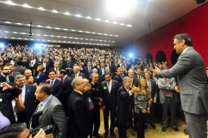 aecioreuniao2
