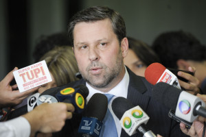Entrevistas Diversas