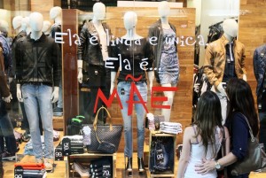 209783250-dia-das-maes-comercio-shopping-de-campinas-no-interior-de-sao-paulo