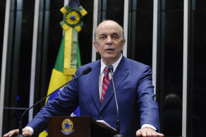 jose-serra-foto-moreira-mariz-agencia-senado1-300x200