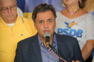 Senador Aécio Neves (MG), presidente nacional do PSDB em Maceió para posse do presidente de Teotonio Vilela Filho, ex-governado de Alagoas, para o Diretório Estadual do partido. Esta será a terceira vez que Téo Vilela irá ocupar a presidência estadual, para a qual foi eleito para o biênio 2015/2016. Por três vezes, Teotonio foi presidente do Diretório Nacional do partido. Aécio também lançará em Maceió a campanha nacional de filiação ao PSDB. A cidade é administrada pelo também tucano, Rui Palmeira.