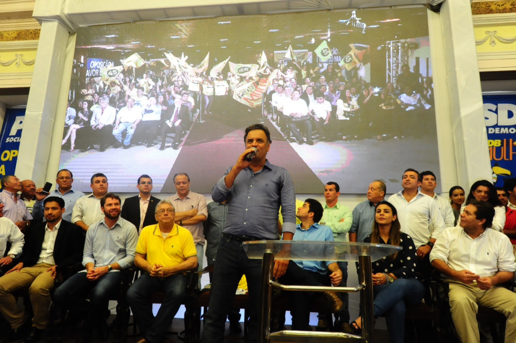 aecio-maceio3