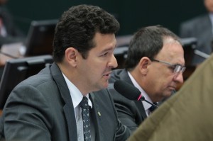 Deputado federal Betinho Gomes (PSDB-PE)