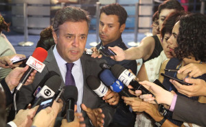 aecio08-12-15