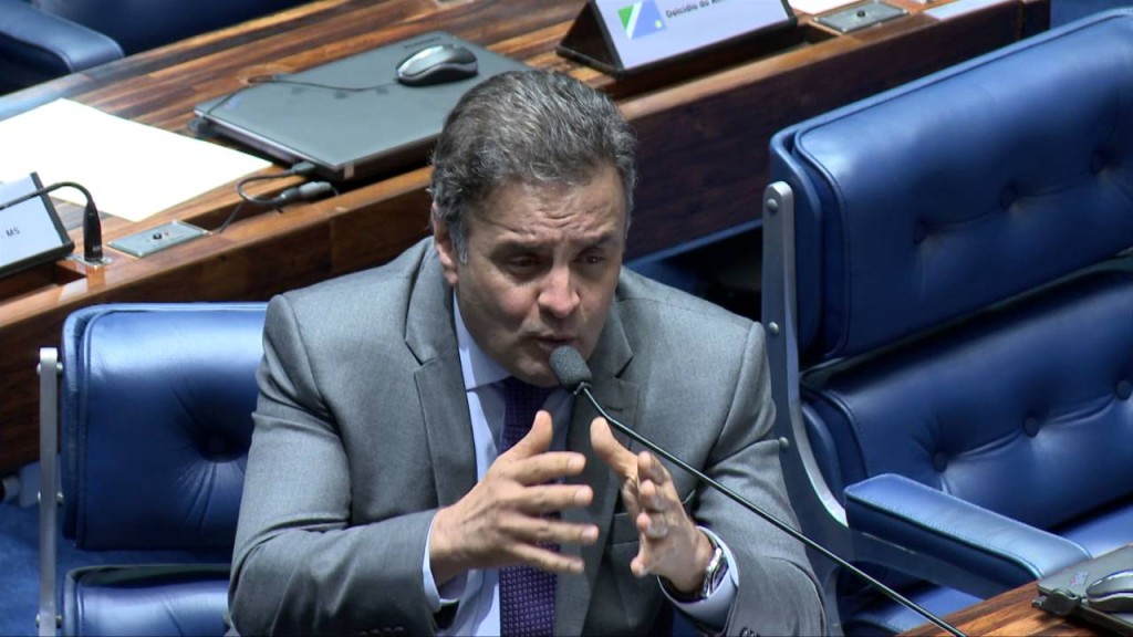 "Estados e municípios estão à míngua, sem recursos para honrar seus principais compromissos. Uma parte considerável do problema está na centralização excessiva da União, que fica com grande parte do que se arrecada no país."