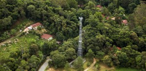 antena-no-sitio-ligado-a-lula-1455694563880_615x300