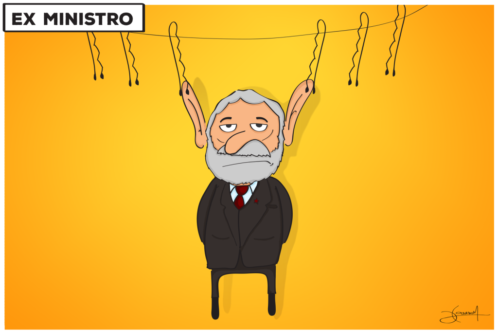 CHARGE-EX-MiNISTRO