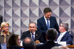 raimundolira-e-antonioanastasia-e-aecioneves-orlando-brito1-300x200