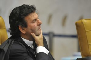 fux_120827_fabiorodriguespozzebom-300x200