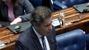 Pronunciamento de Aécio Neves sobre visita de Henrique Capriles ao Congresso Nacional