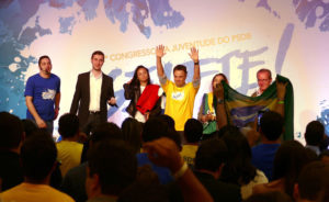 aecioneves_congressojuventude_8--300x184