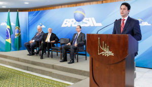 ministro-brunoaraujo-microcefalia_destaque-300x172