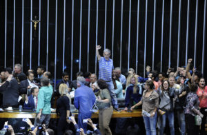Brasília- DF- Brasil- 16/11/2016- Manifestantes invadem o plenário da Câmara dos Deputados. Foto: Lucio Bernardo Jr./ Câmara dos Deputados