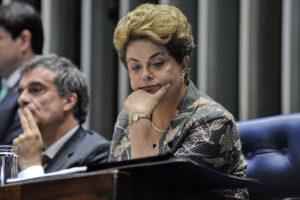 dilma-no-senado-impeachment-foto-jane-de-araujo-agencia-senado-300x200-1