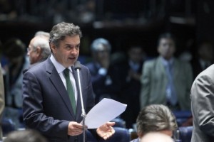 Aécio Neves
