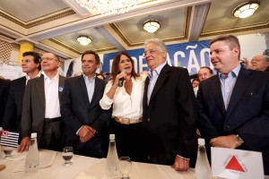aecio-e-fhc-em-pocos-de-caldas-82