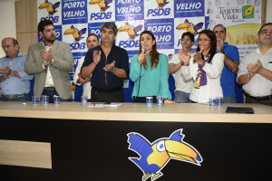 Deputada Federal Mariana Carvalho discursa na solenidade de inauguração.
