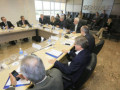 A governadora em exercício Cida Borghetti participa da Reunião do Conselho do Sebrae, onde foi assinada a prorrogação do Programa Bom Negócio. Presentes: presidente do Conselho Deliberativo do Sebrae /Pr, Edson Campagnolo, secretário de Planejamento Silvio Barros, pres. da Fomento Pr, Juraci Barbosa Sobrinho, Darci Piana, pres. da Fecomércio, Nelson Costa pres. Ocepar, entre outros. Curitiba, 19-10-15. Foto: Arnaldo Alves / ANPr.