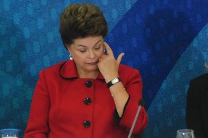 Caminho adotado pelo governo Dilma na gestao da economia precisa mudar urgentemente-Foto-George-Gianni-PSDB-