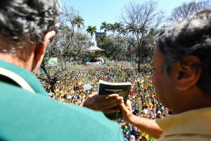 Belo Horizonte_MG, 16 de agosto de 2015.Manifestacao na praça da liberdadepsdbFotos: Hugo Cordeiro / Nitro