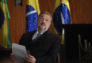delator