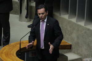 nilson-leitao-foto-alexssandro-loyola-300x200