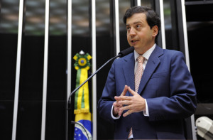 rodrigo-de-castro-foto-agencia-camara-300x197 (1)