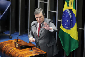cassio-cunha-lima-foto-gerdan-wesley-300x200