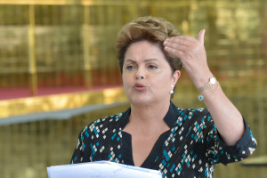 Presidente Dilma dá entrevista coletiva no Alvorada