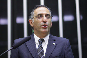 eduardo-cury-foto-psdb-na-camara-300x200