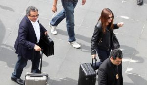 joao_santana_e_monica_moura_aerop_guardulhos_23fev16_by_felipe_rau_ae_0-300x175