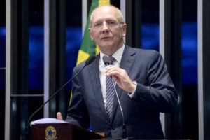 Plenário do Senado durante sessão deliberativa ordinária. Em discurso, senador Paulo Bauer (PSDB-SC). Foto: Pedro França/Agência Senado