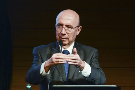 São Paulo - O ministro da Fazenda Henrique Meirelles, durante evento promovido pela Câmara de Comércio França-Brasil, na capital paulista (Rovena Rosa/Agência Brasil)