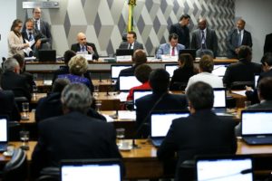 Brasília - O ministro licenciado da Justiça, Alexandre de Moraes, indicado para cargo de ministro do STF, passa por sabatina na Comissão de Constituição e Justiça (CCJ) no Senado Federal (Marcelo Camargo/Agência Brasil)