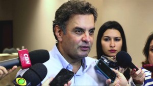 em-salvador-aecio-neves-fala-sob