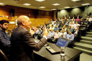 Palestra Paulo Bauer, sobre Reforma Politica, 25 de Maio de 2015, ALESC. Fotografias de: J.L.Cibils