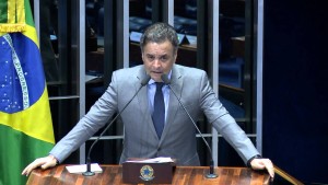 pronunciamento-do-senador-aecio