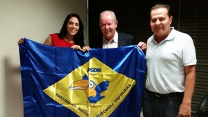 Deputada federal Geovania de Sá após comunicar a permanência no PSDB ao presidente do partido em SC, deputado Marcos Vieira, e ao 1º vice-presidente da sigla, o ex-deputado Gilmar Knaesel