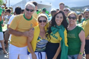 Deputada federal Geovania de Sá participou dos protestos em Criciúma