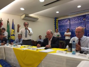 Principais lideranças tucanas no Estado vão percorrer as 36 microrregiões para preparar melhor as candidaturas do PSDB nos municípios catarinenses.