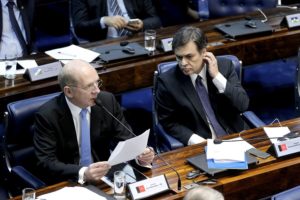 29-08-16-Senador-Paulo-Bauer-plenario-31