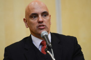 Alexandre Moraes discute combate a violência contra a mulher