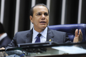 O senador Ataídes Oliveira: “Além de ilegal, o pacotaço foi uma grave injustiça cometida contra o tocantinense”
