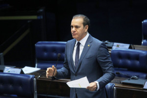 Ataídes Oliveira: Objetivo é “salvar o Brasil da máquina de corrupção criada pelo governo do PT”