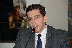 Requeremos o envio de informações como a relação de fornecedores, das dívidas e também um plano de ações, mas, infelizmente não recebemos respostas