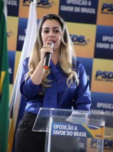 A sociedade não podemos ficar caladas e inertes diante de crimes bárbaros contra a mulher.